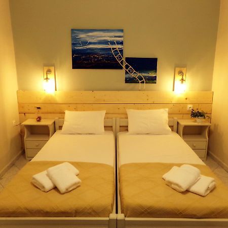 Leia Guest House 埃尔莫波利斯 外观 照片