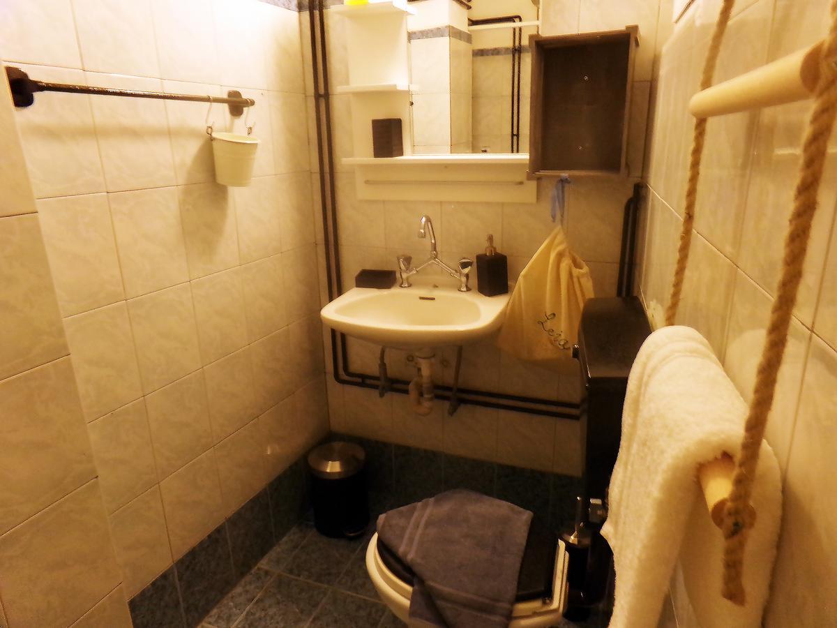 Leia Guest House 埃尔莫波利斯 外观 照片